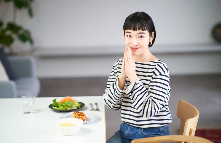 女性としての魅力もマナー講座でアップ | 東京のテーブルマナー講座ならマナーサロン・シンデレラ株式会社